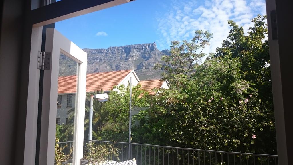 The Parkhouse Hotel Cape Town Room photo